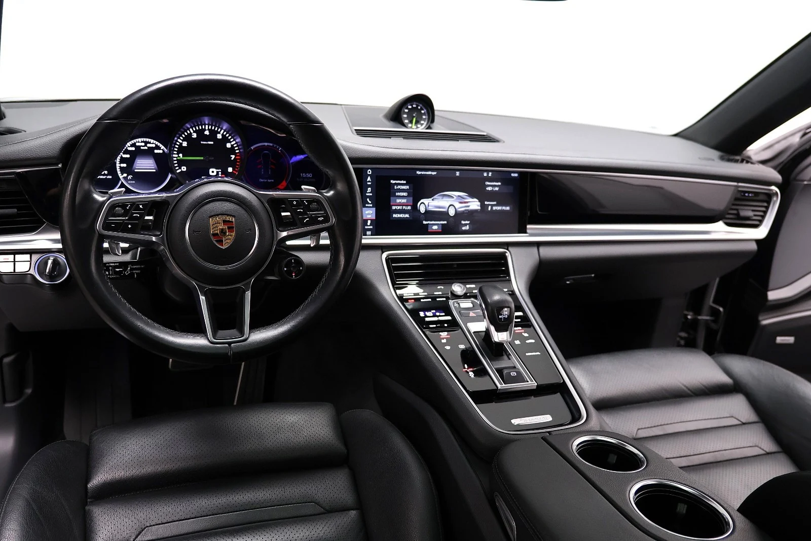 Porsche Panamera Turbo S E-Hybrid — Interiør